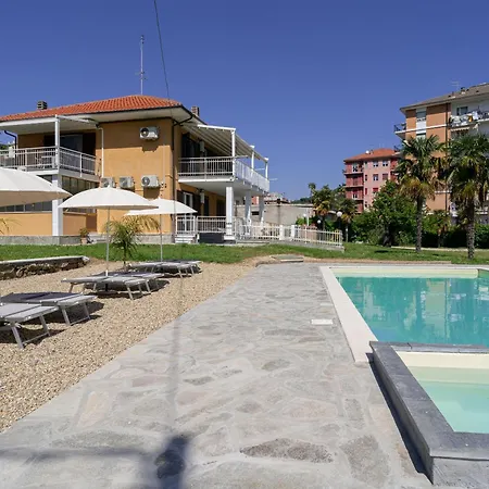 Il Gattino di Porto - apt 4 - Monolocale terrazzo piscina Imperia